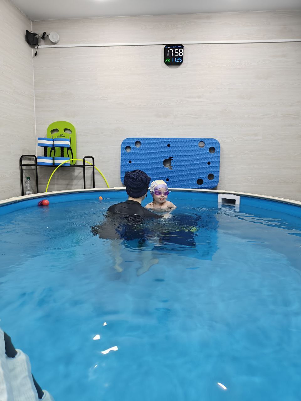 Маленький бассейн